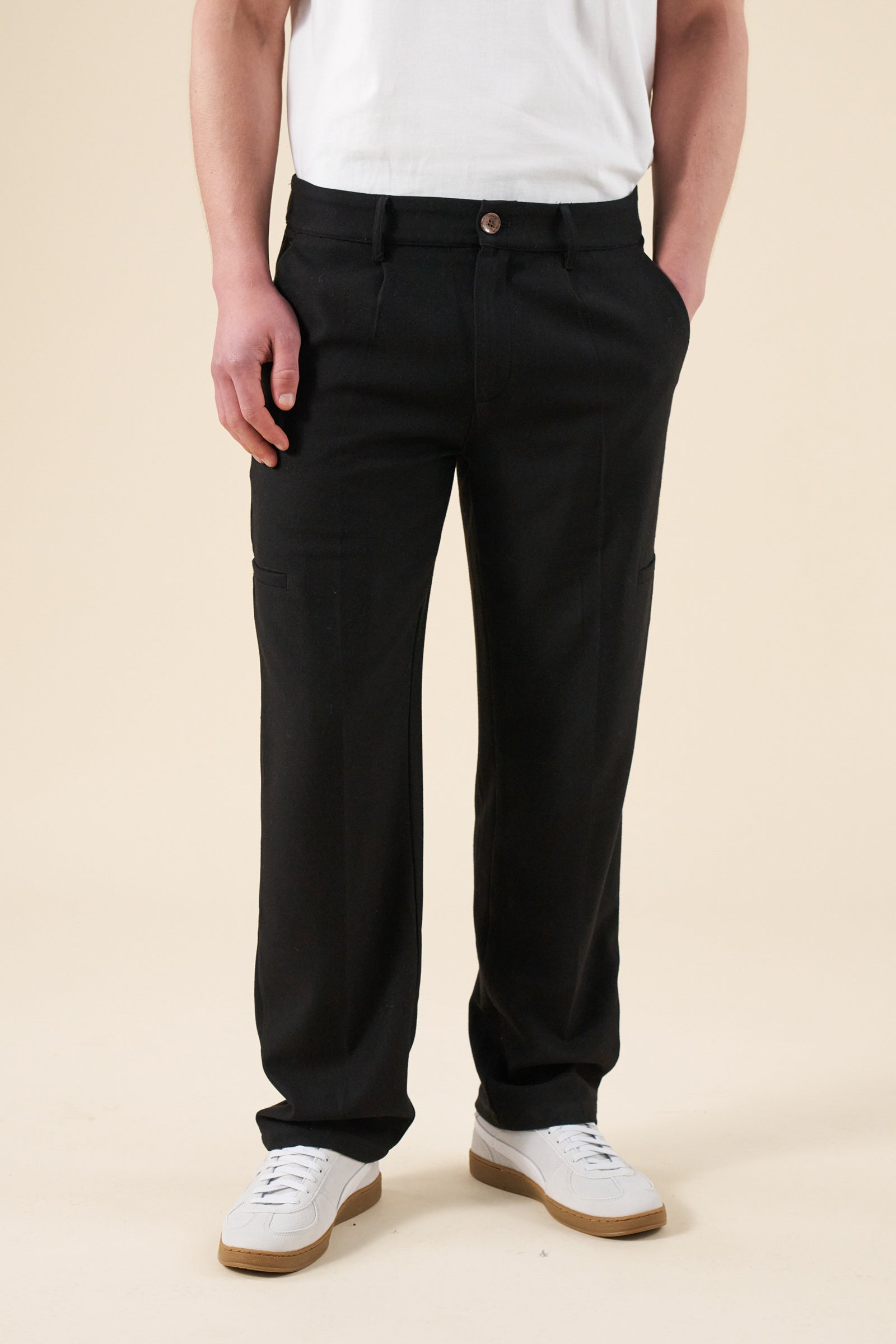 TAPERED CASUAL TROUSER