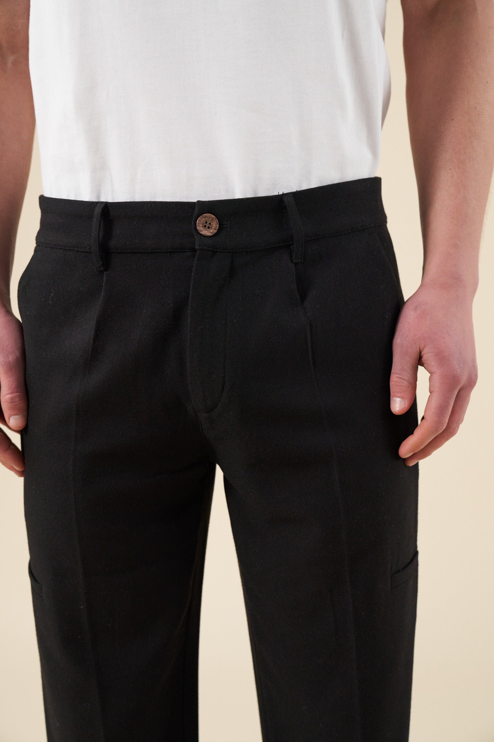 TAPERED CASUAL TROUSER
