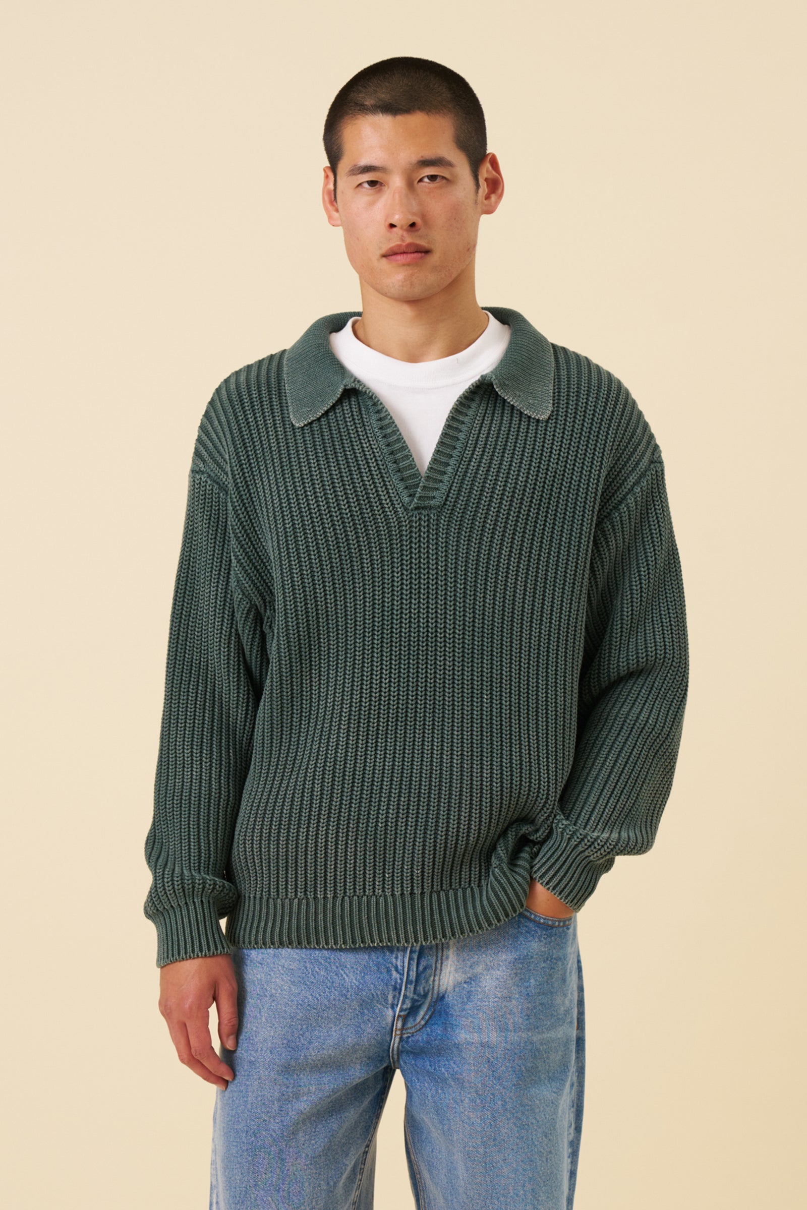 OPEN COLLAR ACID WASH KNIT - GREEN