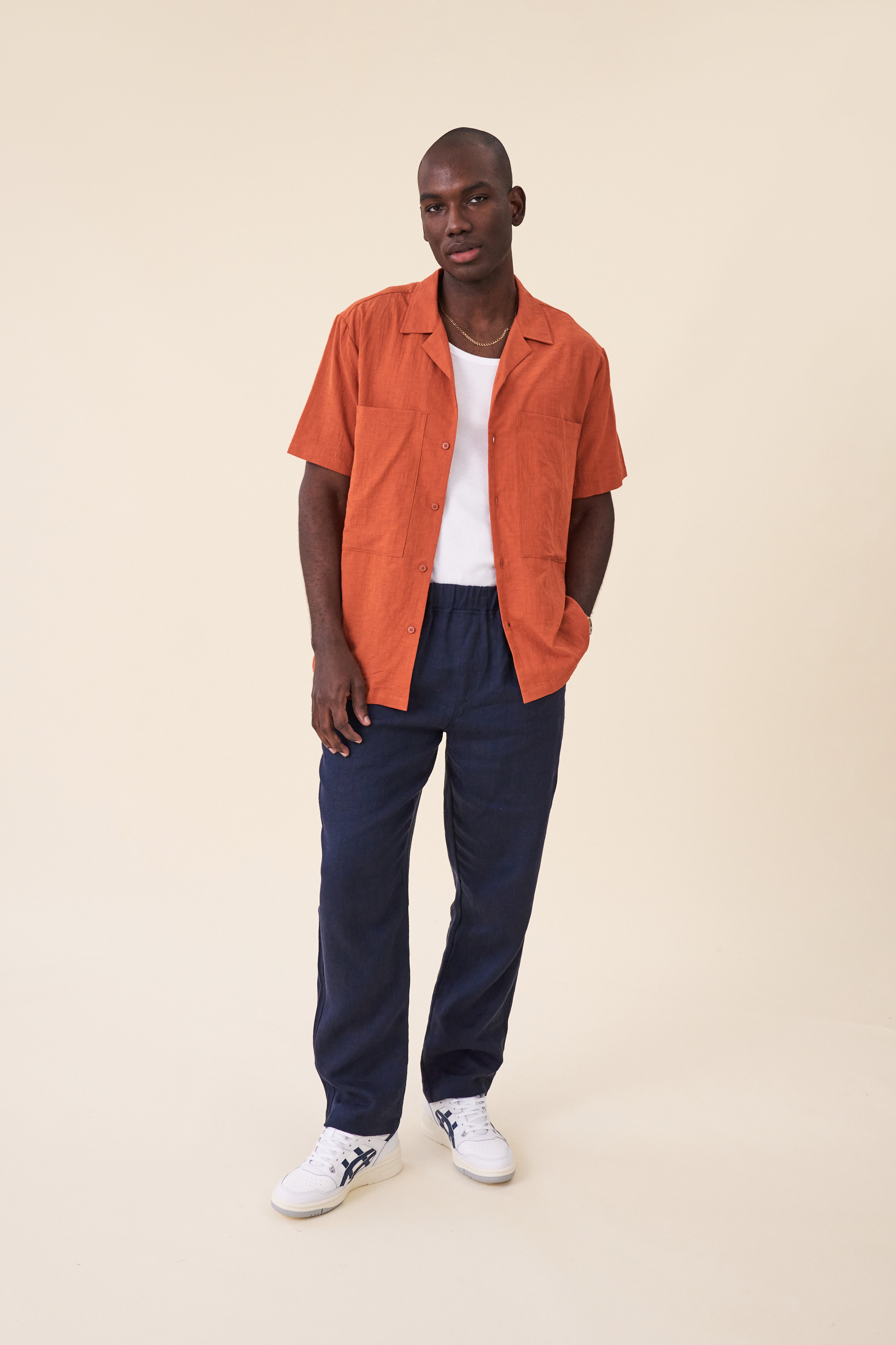 RELAXED LINEN TROUSERS