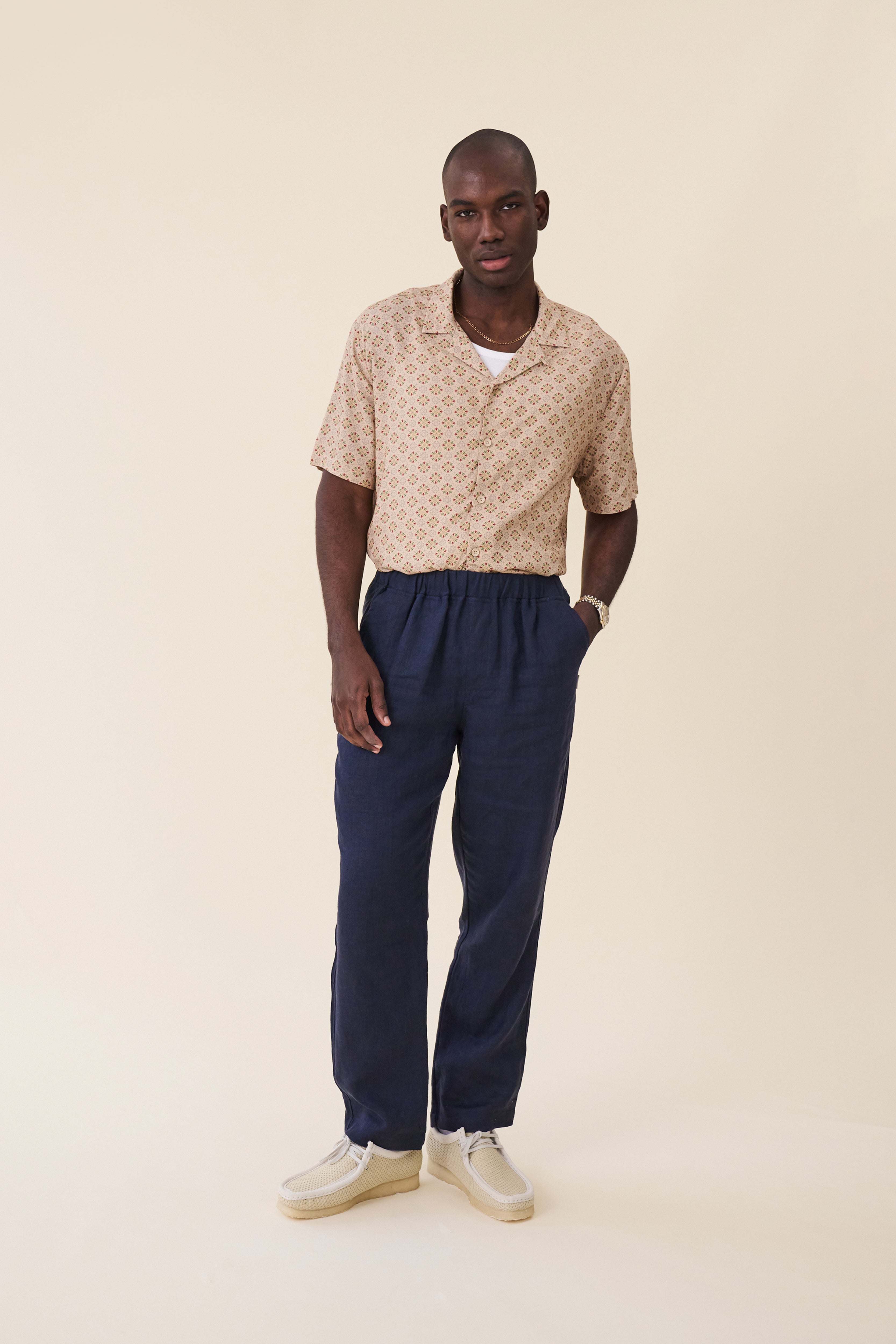 RELAXED LINEN TROUSERS