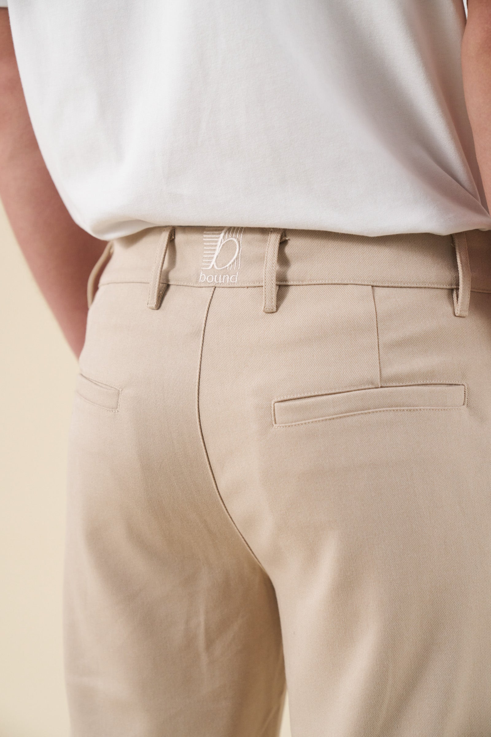 TAPERED CASUAL TROUSER