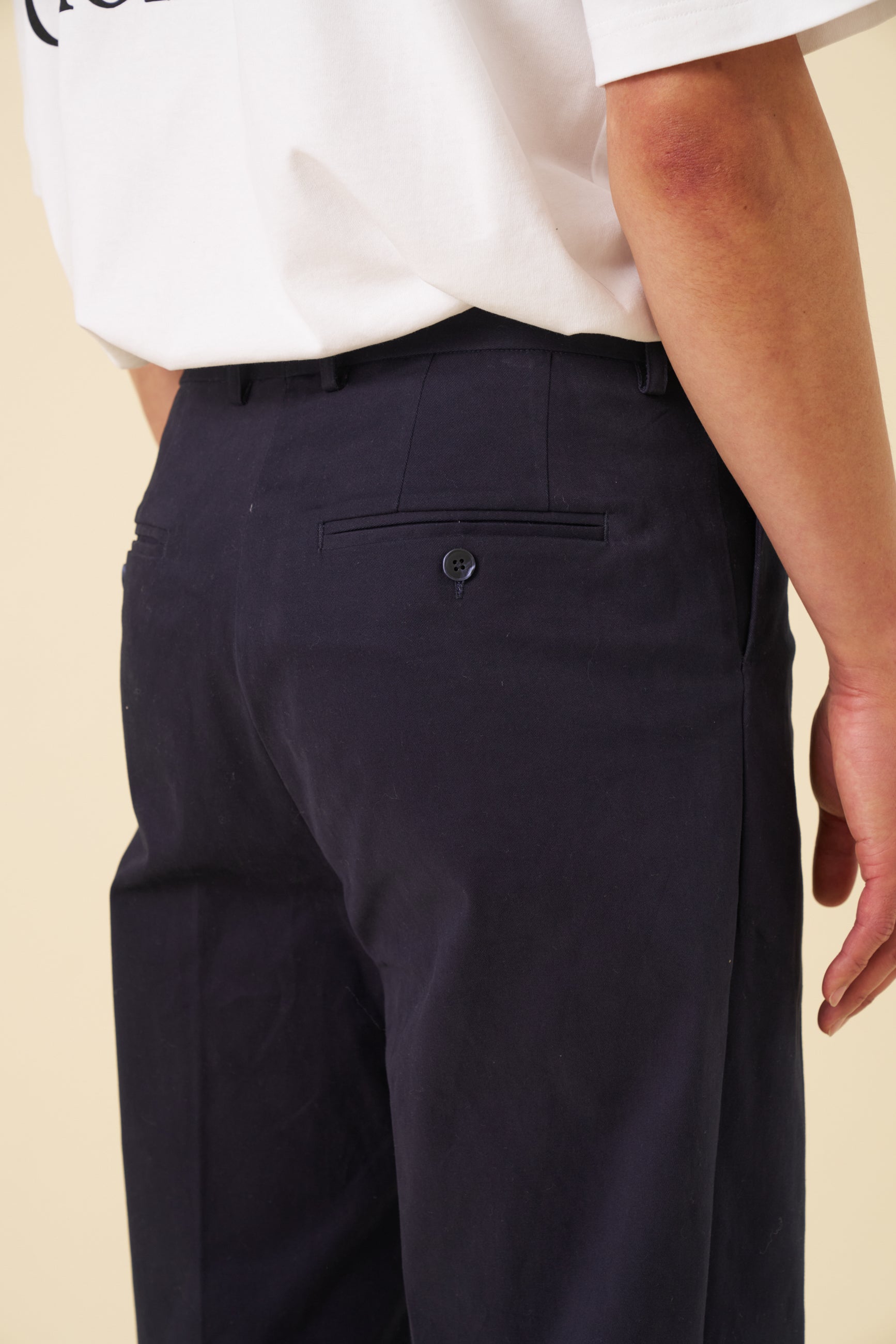 CANVAS PLEATED CHINO - NAVY