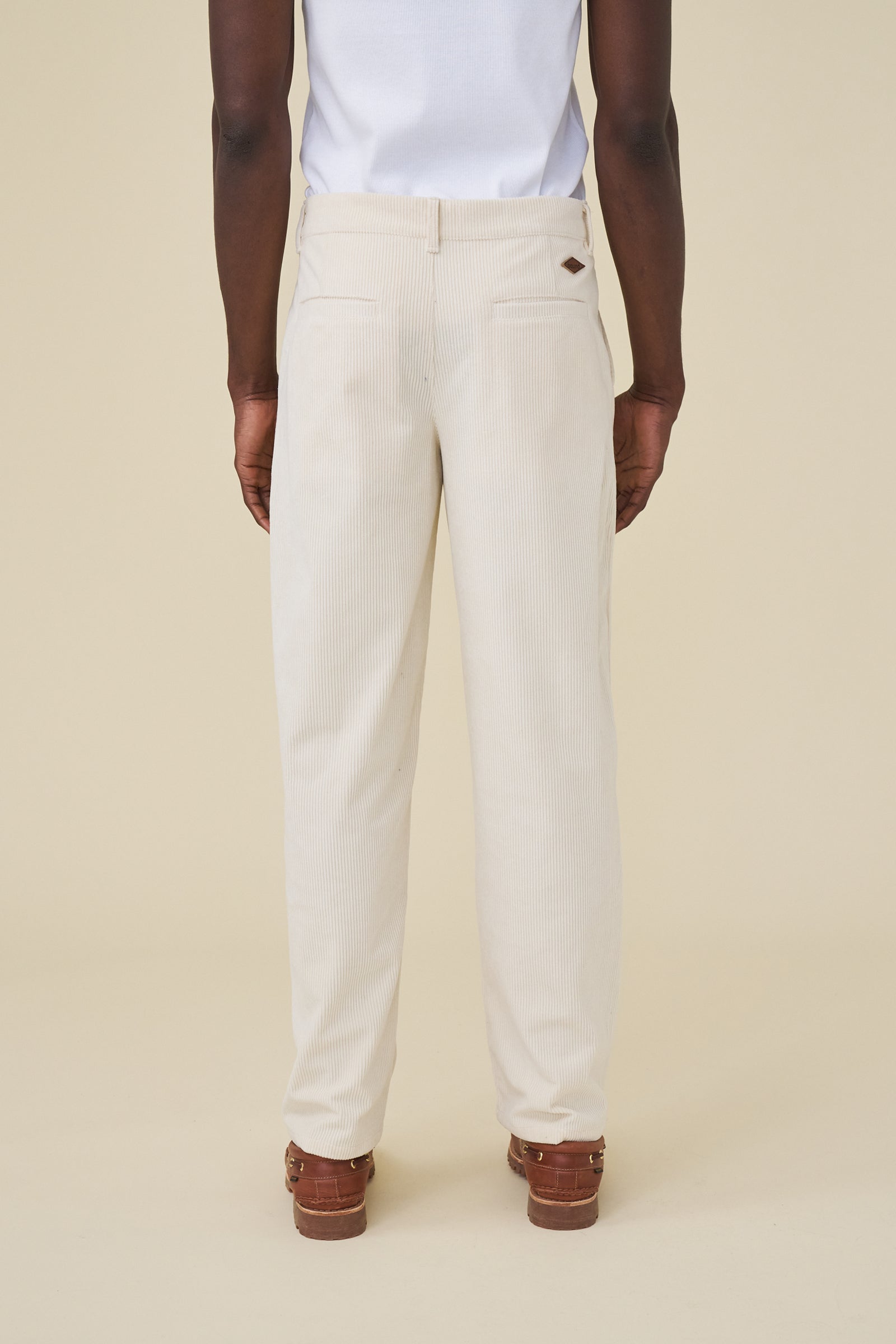 RELAXED CORDUROY TROUSER