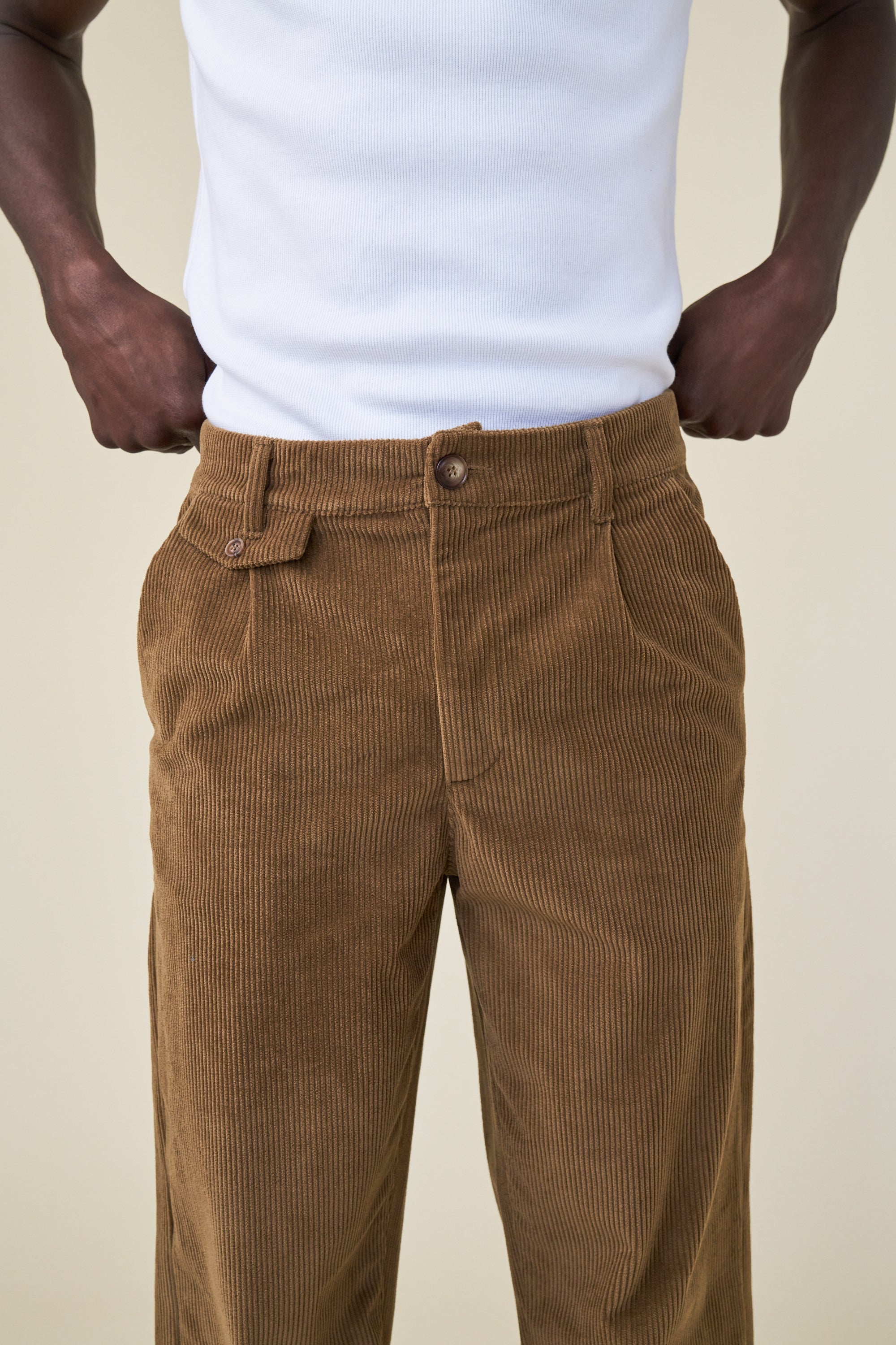 RELAXED CORDUROY TROUSER