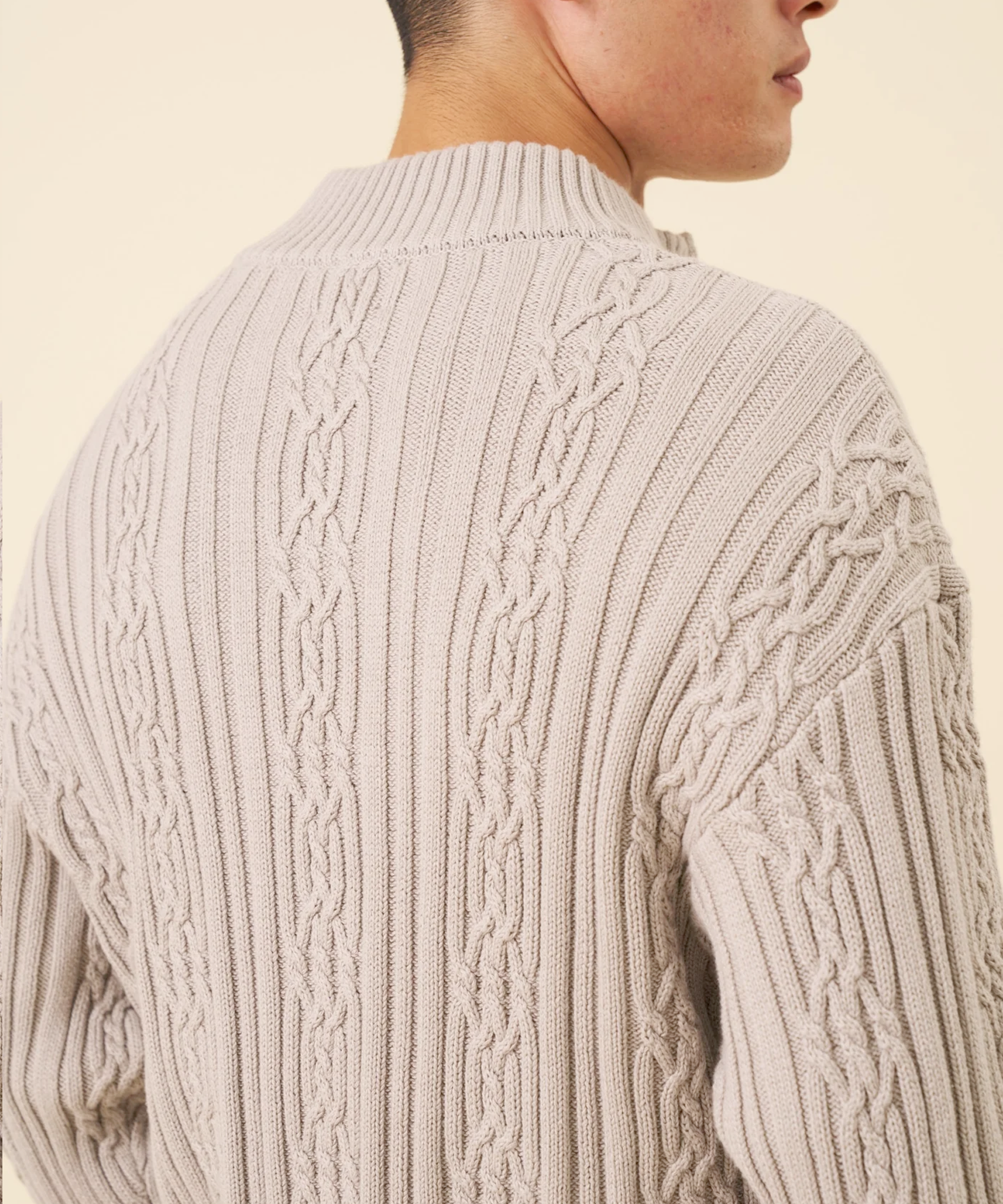 CABLE KNIT HALF ZIP - MID GREY