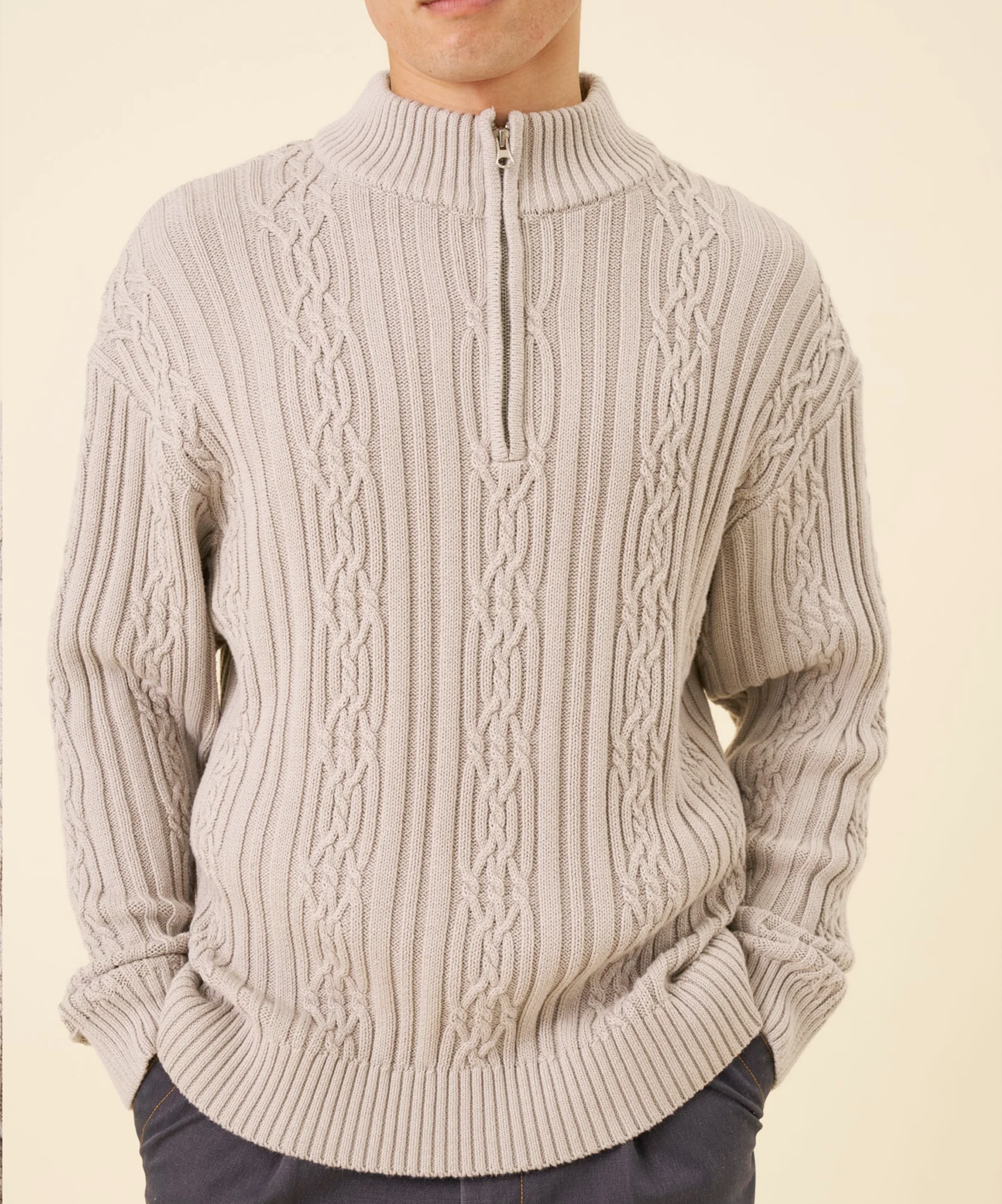 CABLE KNIT HALF ZIP - MID GREY