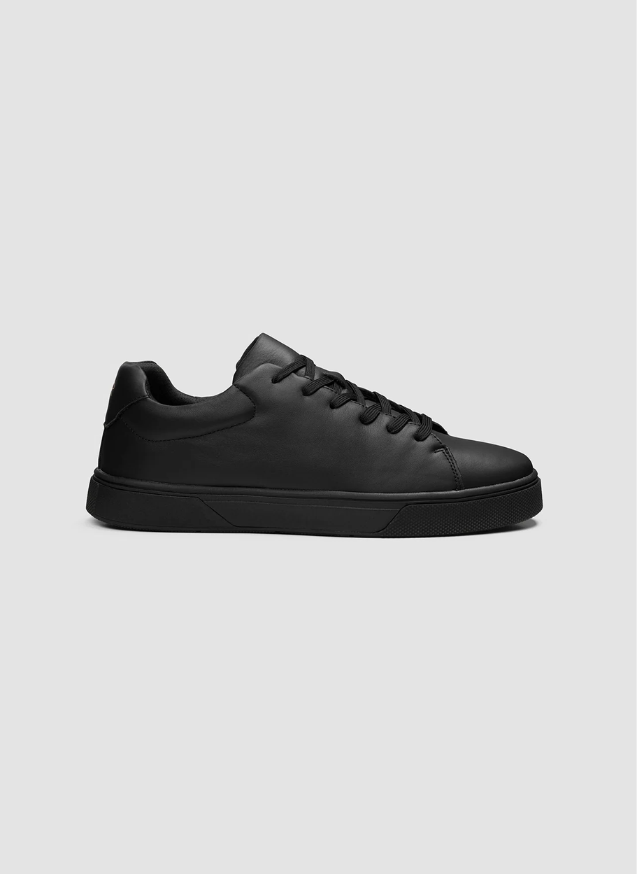 Reeklass Suede Sneakers 3.0